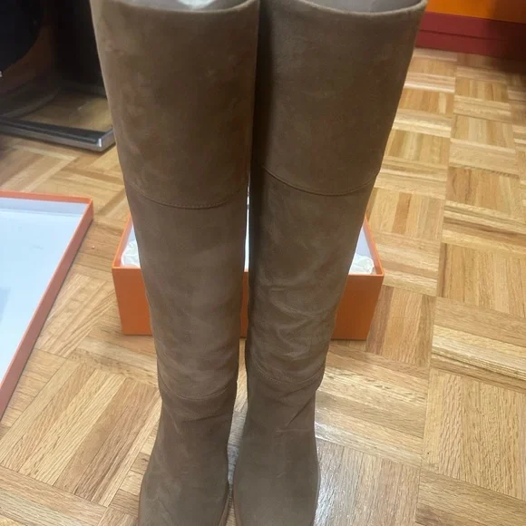 Hermes Tan Heeled Boots - Picture 4 of 6